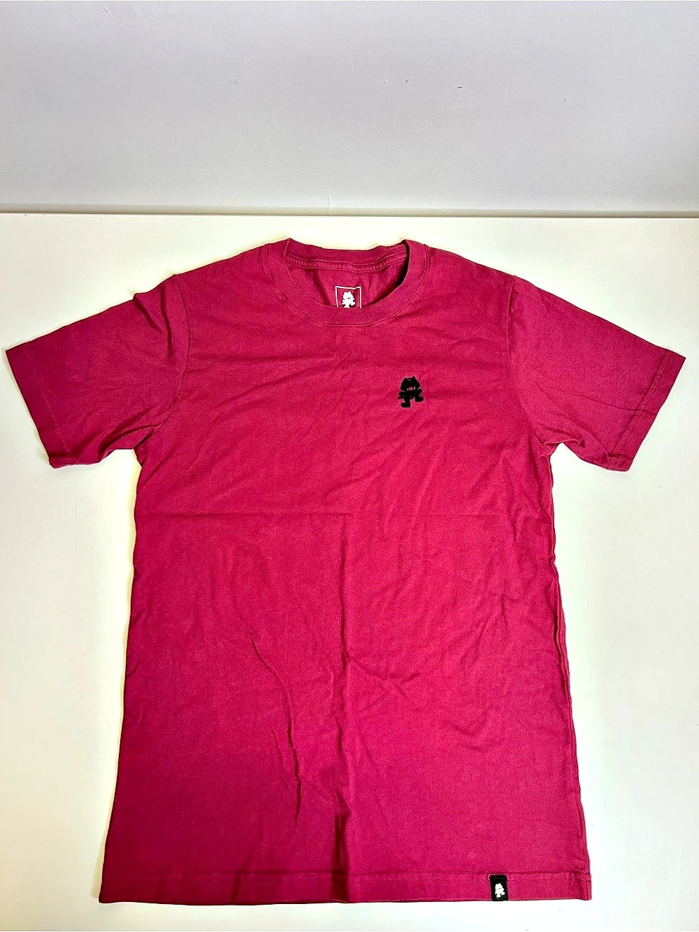 Monster Cat maroon Short Sleeve Cotton Tee Size Small